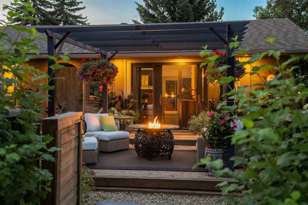 MLS® A2244029 - 520 Parkridge Drive SE in Parkland Calgary, Residential