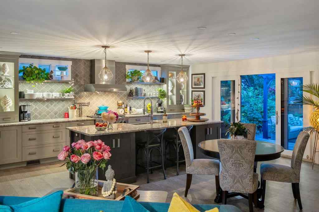 MLS® A2244029 - 520 Parkridge Drive SE in Parkland Calgary, Residential
