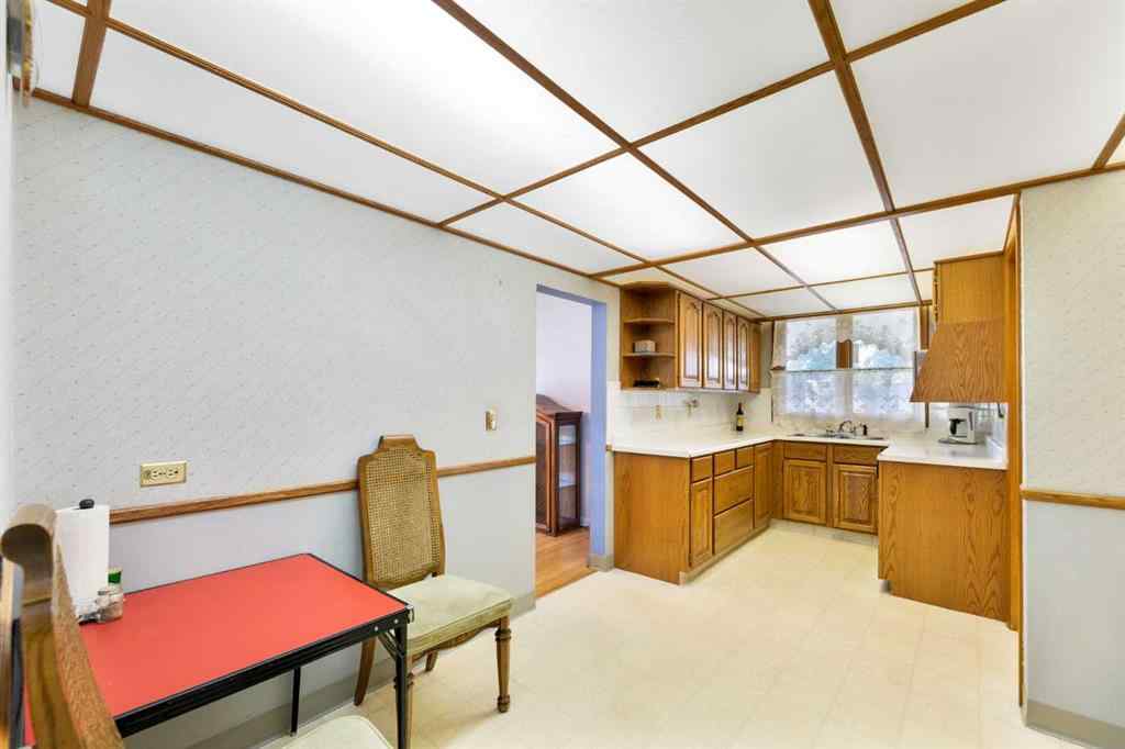 MLS® A2244042 - 1141 43 Street SW in Rosscarrock Calgary, Residential