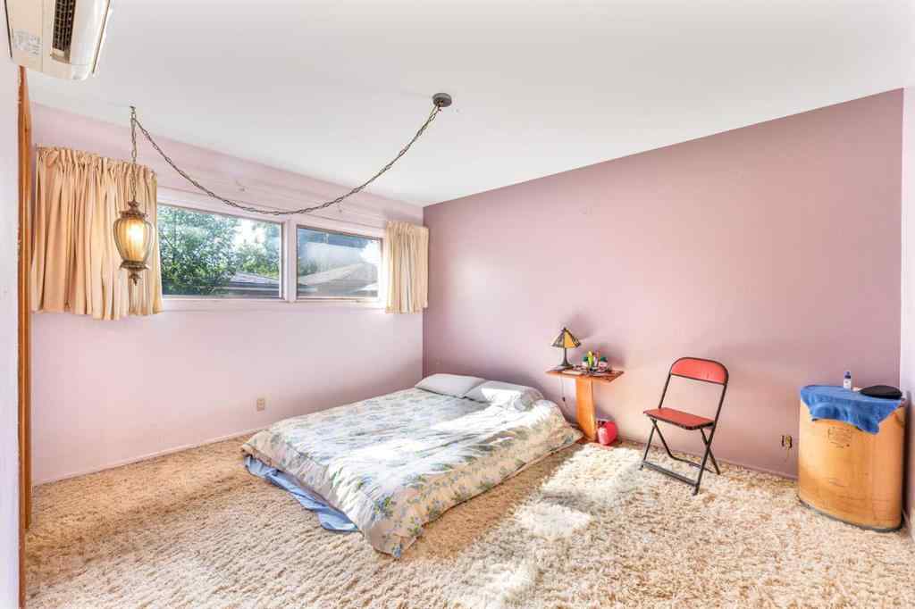 MLS® A2244042 - 1141 43 Street SW in Rosscarrock Calgary, Residential