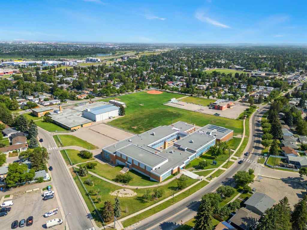 MLS® A2244051 - 152 Fredson Drive SE in Fairview Calgary, Residential