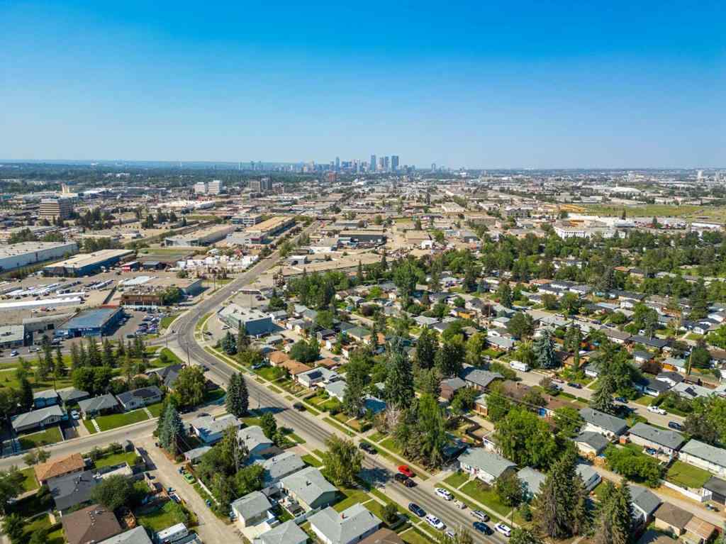 MLS® A2244051 - 152 Fredson Drive SE in Fairview Calgary, Residential