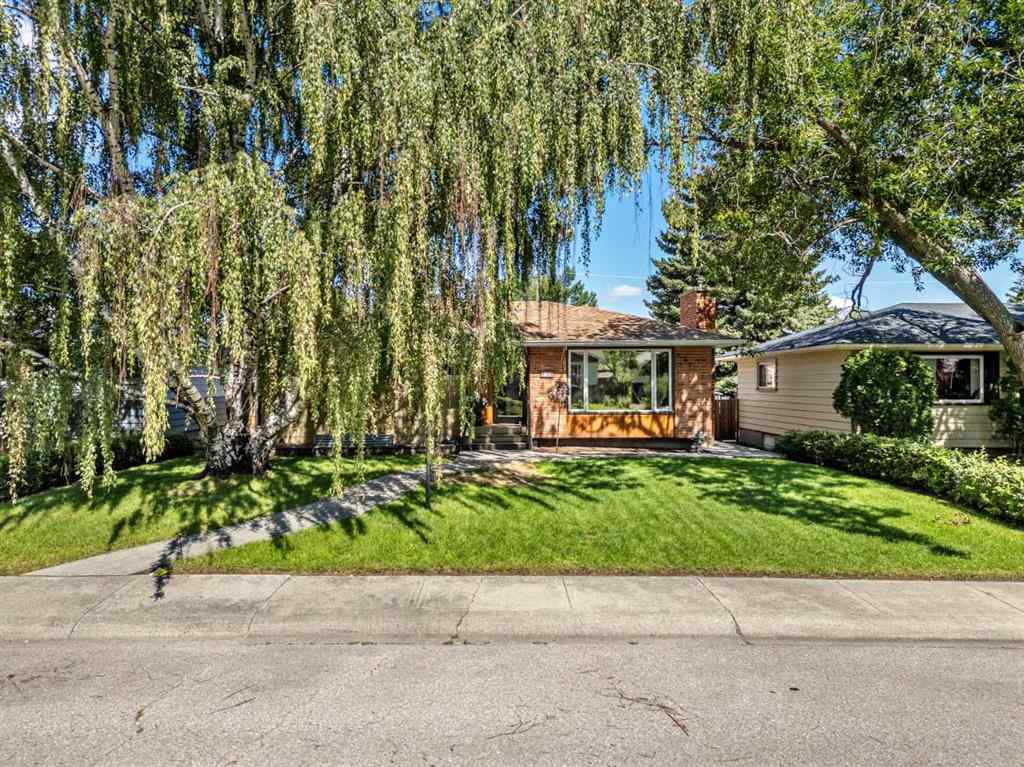 MLS® A2244051 - 152 Fredson Drive SE in Fairview Calgary, Residential