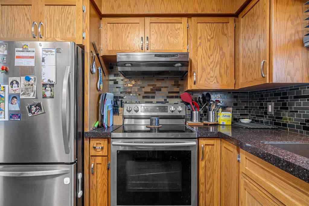MLS® A2244051 - 152 Fredson Drive SE in Fairview Calgary, Residential