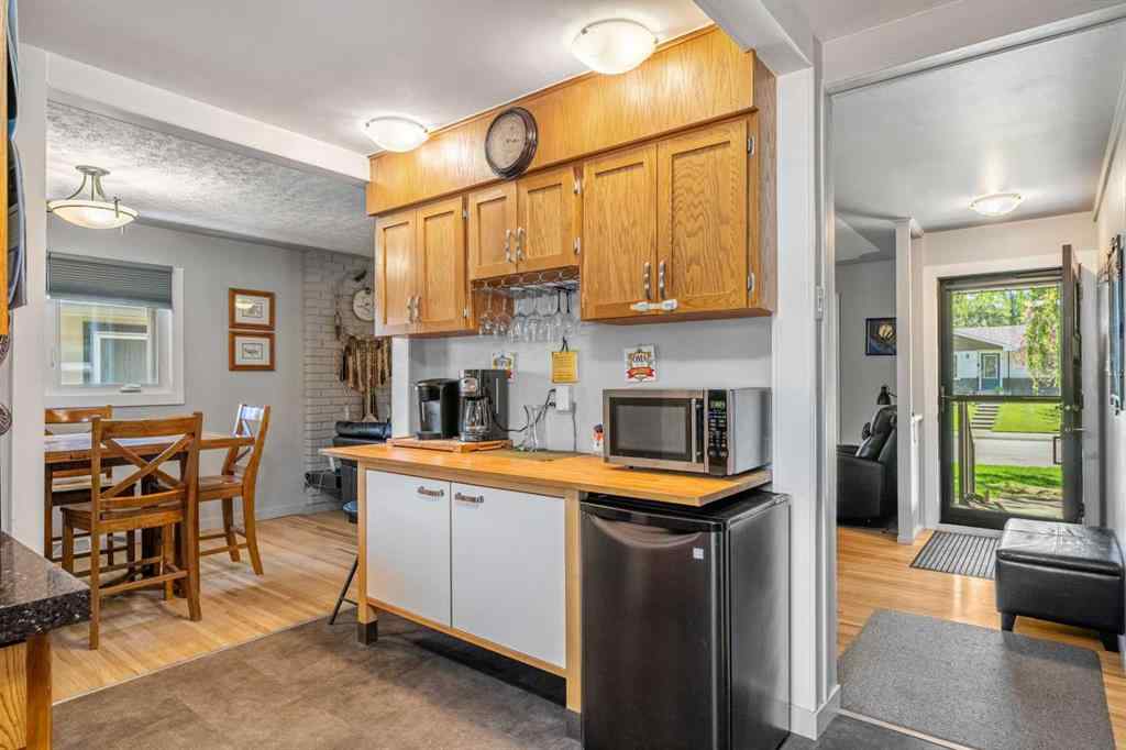 MLS® A2244051 - 152 Fredson Drive SE in Fairview Calgary, Residential