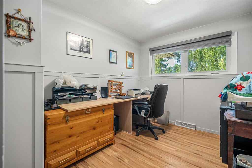 MLS® A2244051 - 152 Fredson Drive SE in Fairview Calgary, Residential