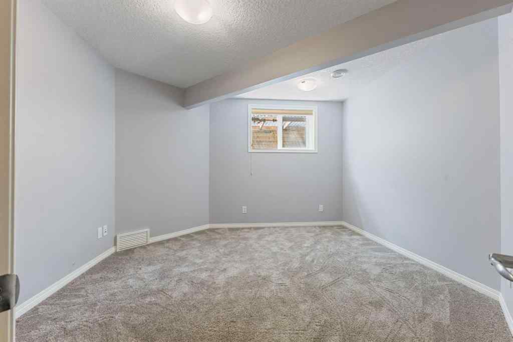 MLS® A2244053 - 11 Simcoe Crescent SW in Signal Hill Calgary, Residential