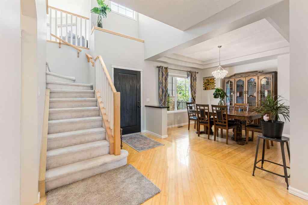 MLS® A2244053 - 11 Simcoe Crescent SW in Signal Hill Calgary, Residential