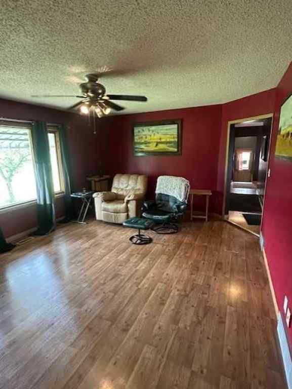 MLS® A2244054 - 406 Fox Lake Trail  in NONE Hanna, Residential
