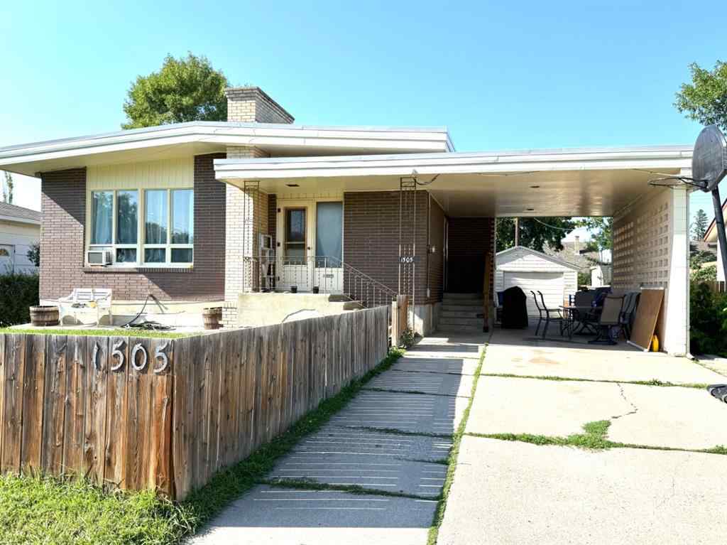 MLS® A2244060 - 1505 6A Avenue N in Westminster Lethbridge, Residential