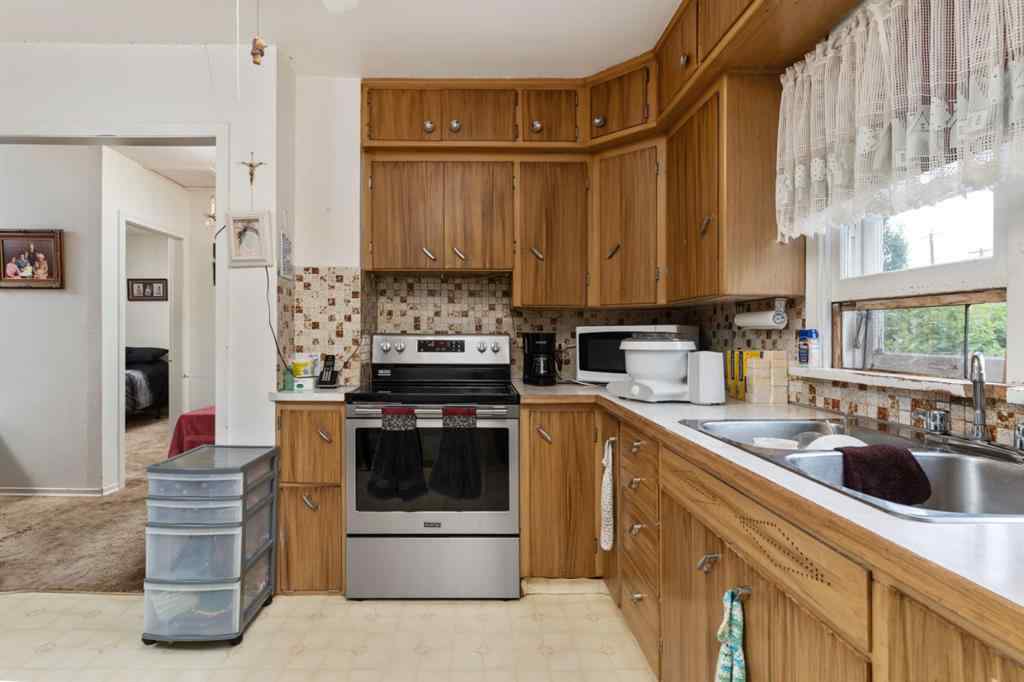MLS® A2244063 - 5229 49 Street  in Sparling Camrose, Residential