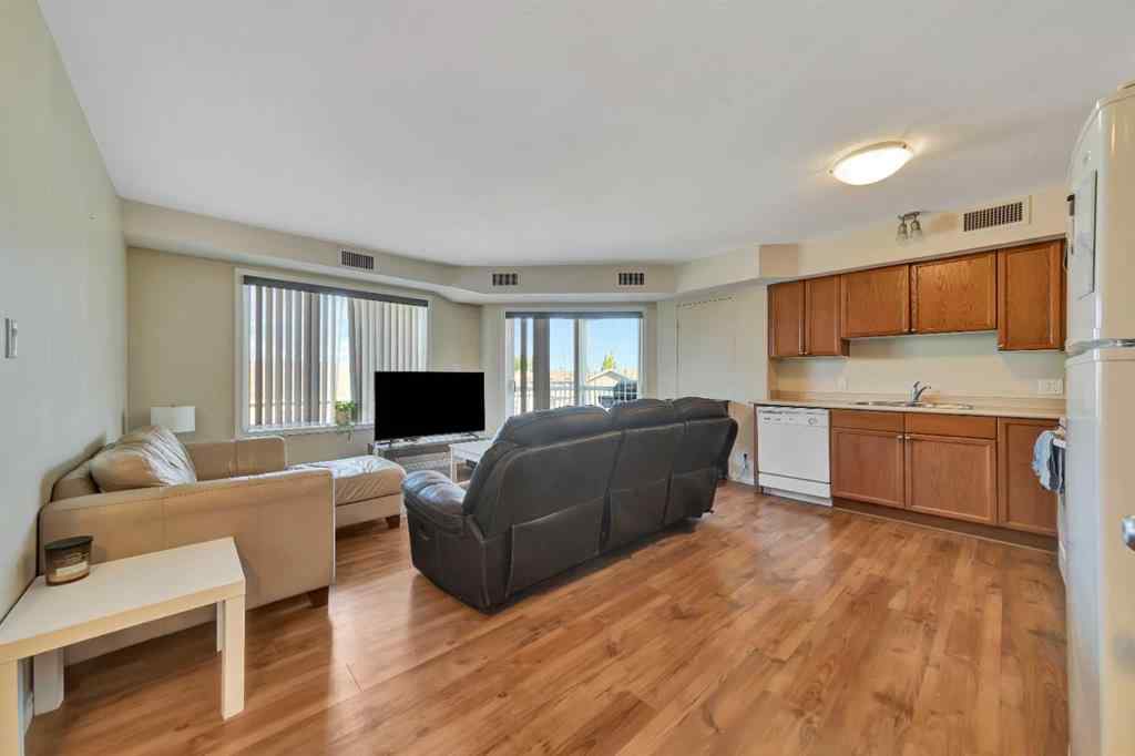 MLS® A2244070 - Unit #303 1804 48 Avenue  in Wallacefield Lloydminster, Residential