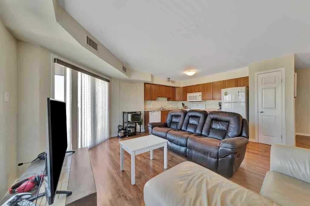 MLS® A2244070 - Unit #303 1804 48 Avenue  in Wallacefield Lloydminster, Residential