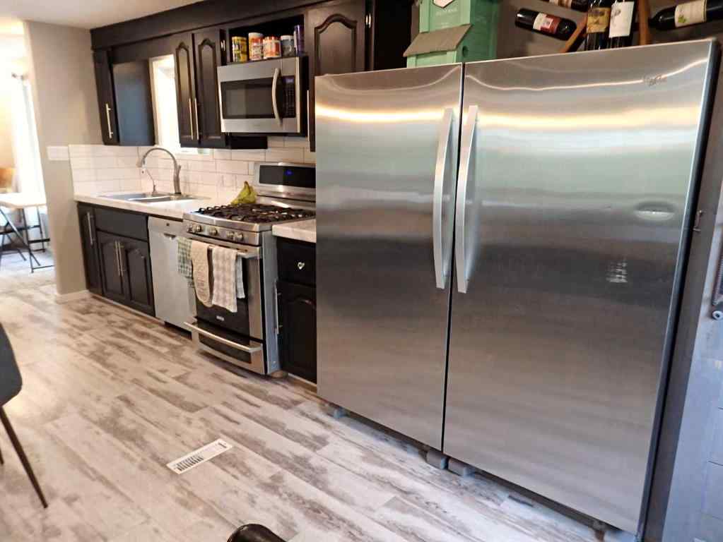 MLS® A2244087 - 483064 RR 71   in NONE Rural Vermilion River, County of, Residential
