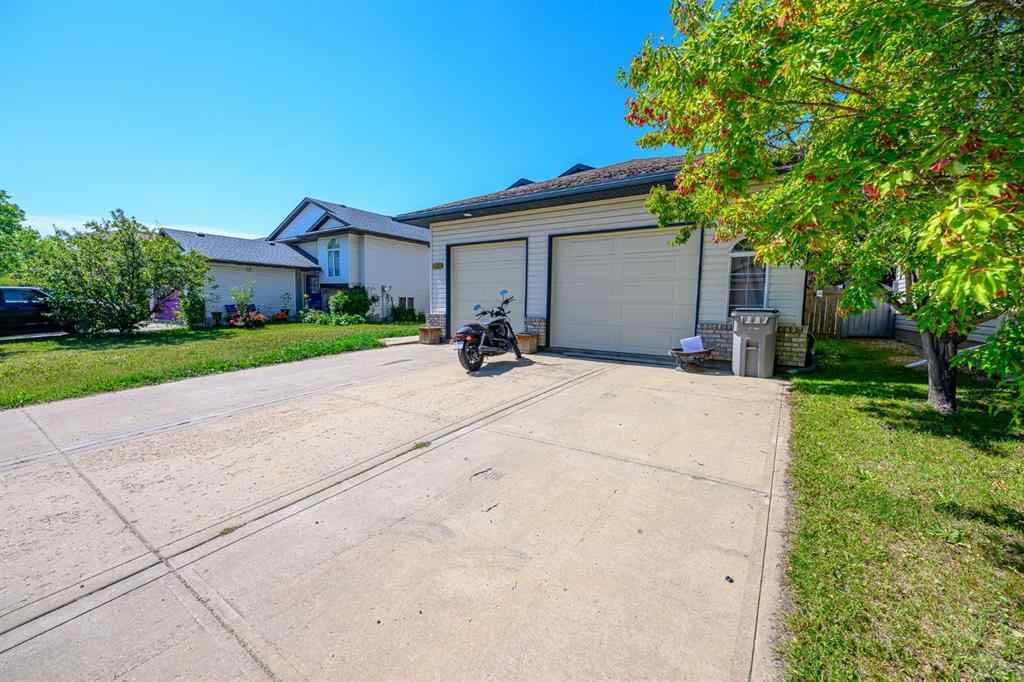 MLS® A2244089 - 12302 Crystal Lake Drive  in Crystal Lake Estates Grande Prairie, Residential