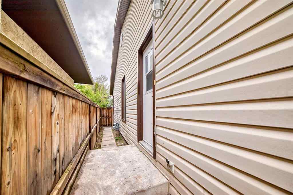 MLS® A2244090 - 55 Bernard Place NW in Beddington Heights Calgary, Residential