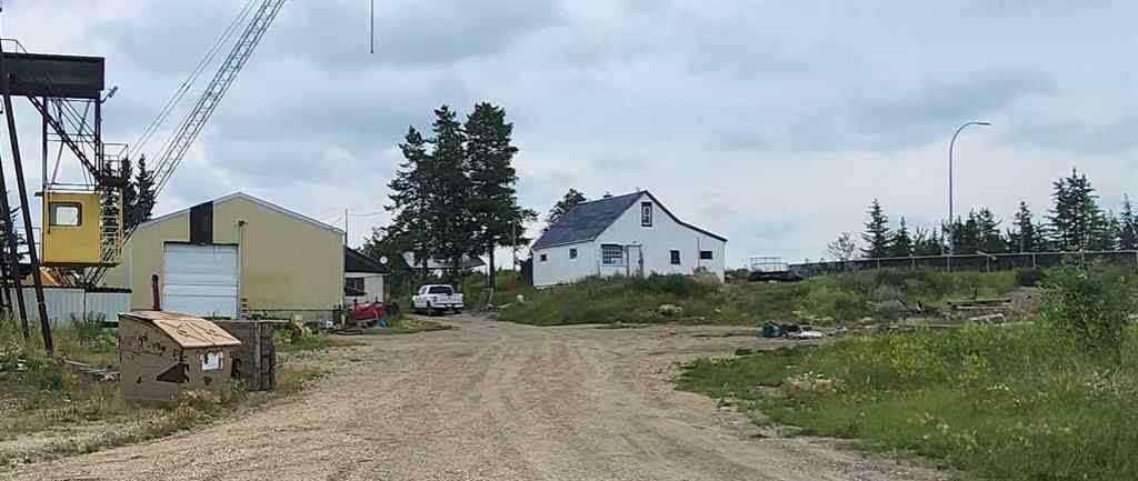 MLS® A2244093 - 5001 76 Street  in NONE Lacombe, Commercial