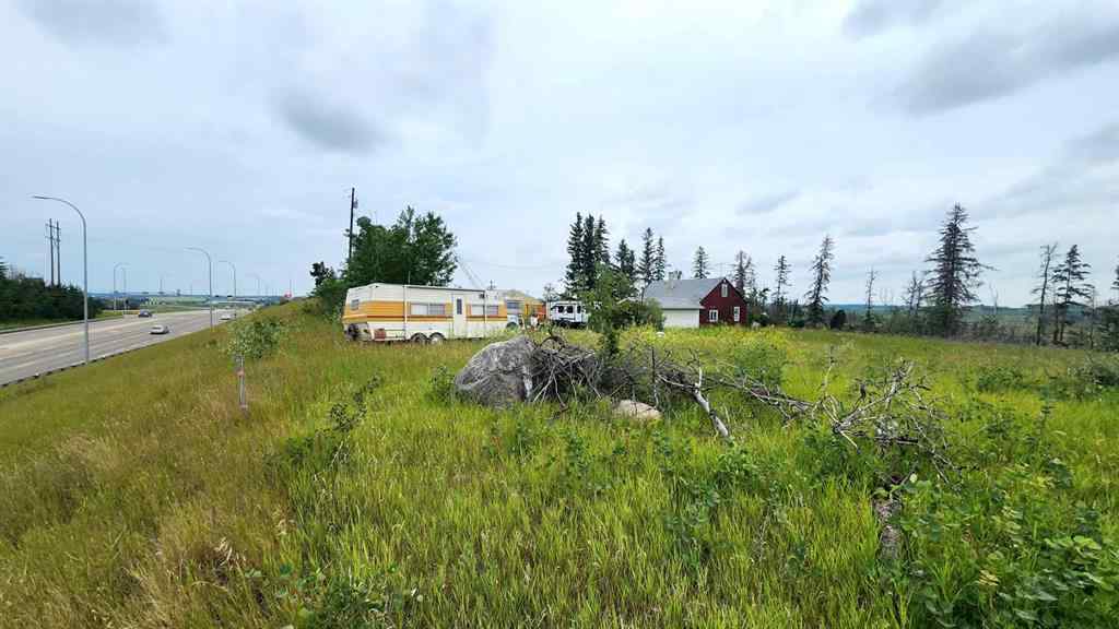 MLS® A2244093 - 5001 76 Street  in NONE Lacombe, Commercial
