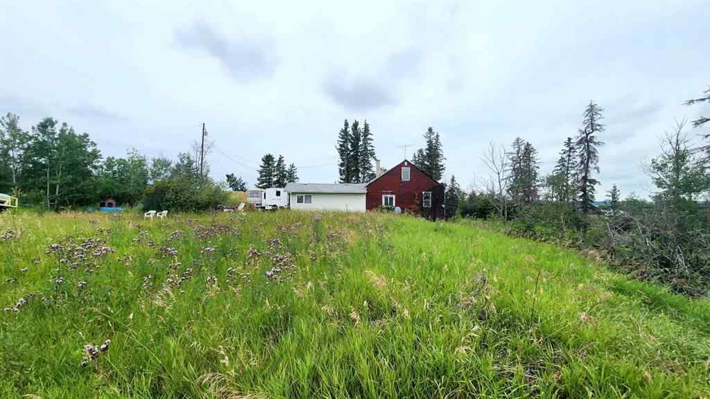 MLS® A2244093 - 5001 76 Street  in NONE Lacombe, Commercial