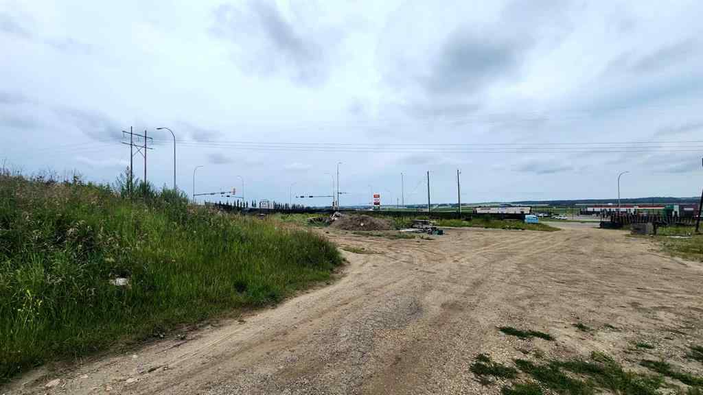 MLS® A2244093 - 5001 76 Street  in NONE Lacombe, Commercial