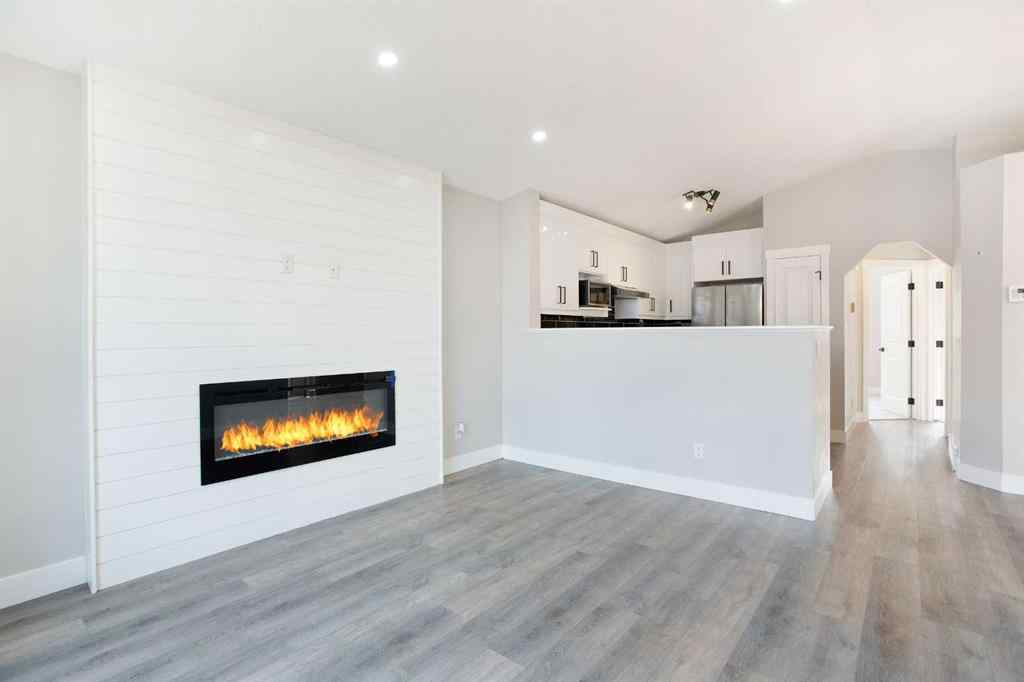 MLS® A2244104 - 125 Martinpark Way NE in Martindale Calgary, Residential