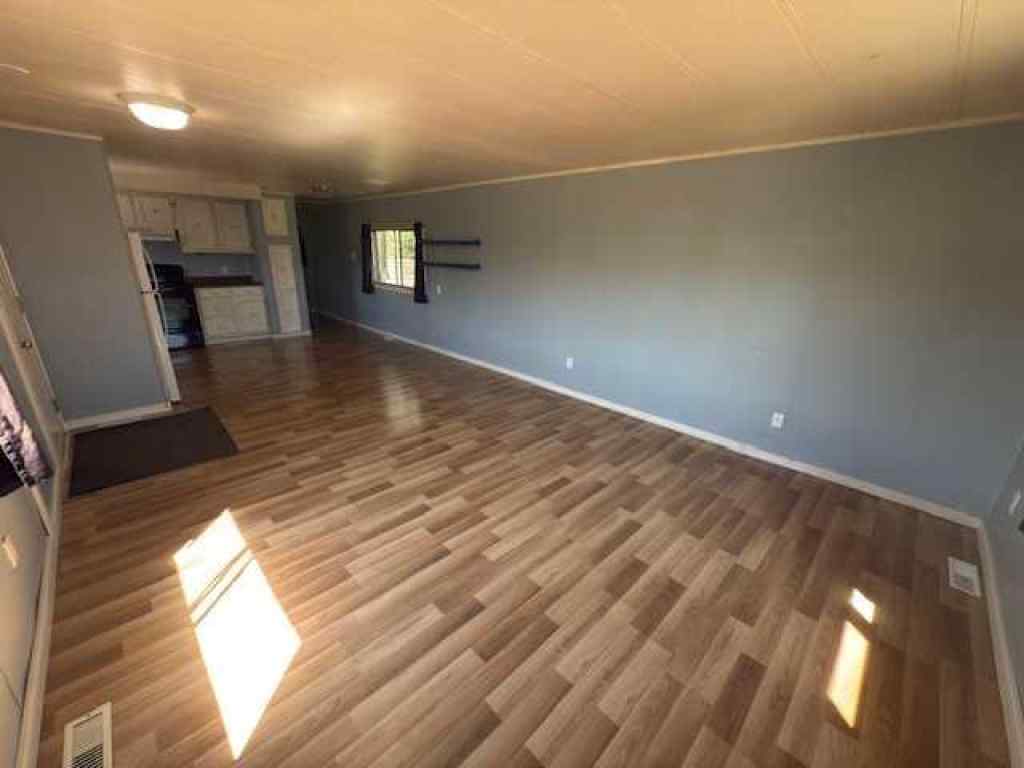 MLS® A2244106 - Unit #8 810 56th Street  in Edson Edson, Mobile