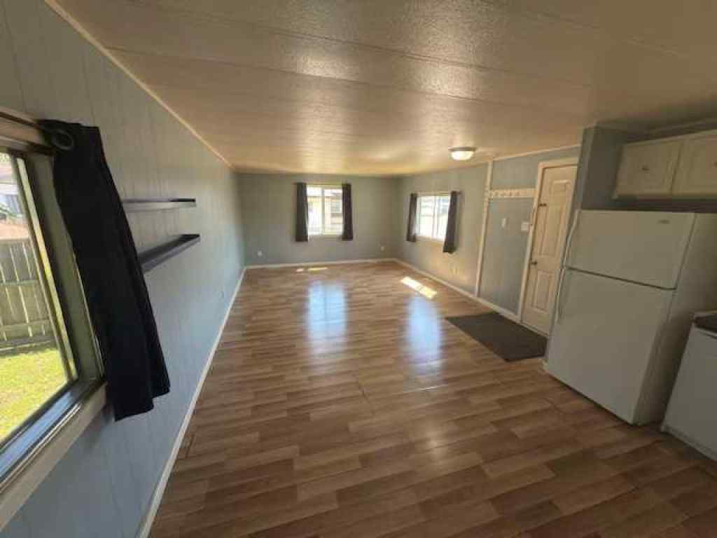 MLS® A2244106 - Unit #8 810 56th Street  in Edson Edson, Mobile