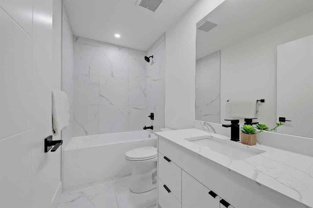 MLS® A2244107 - 5006 22 Street SW in Altadore Calgary, Residential