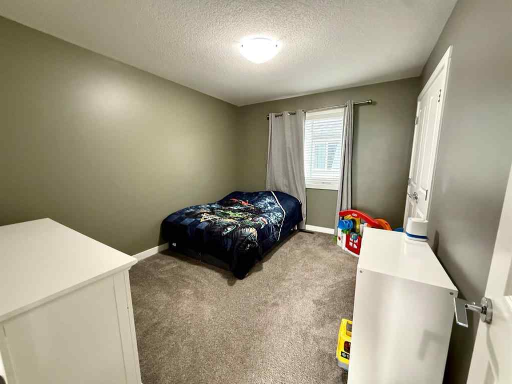 MLS® A2244117 - 864 Hampshire Crescent NE in Hampton Hills High River, Residential