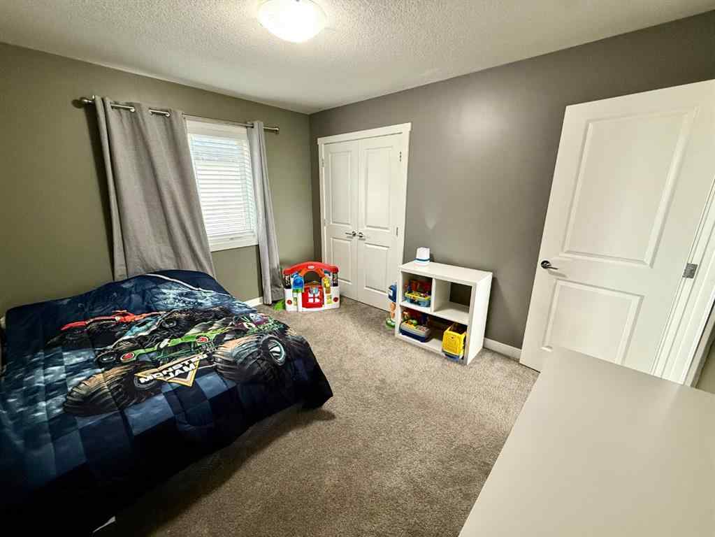 MLS® A2244117 - 864 Hampshire Crescent NE in Hampton Hills High River, Residential