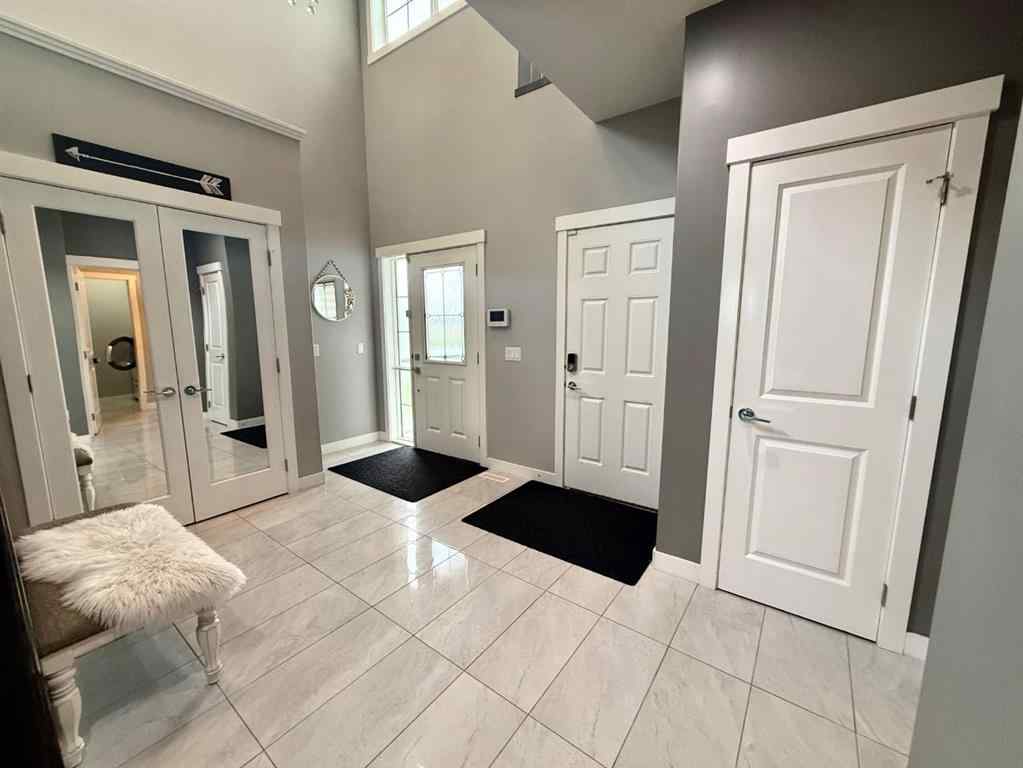 MLS® A2244117 - 864 Hampshire Crescent NE in Hampton Hills High River, Residential