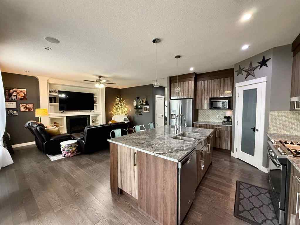 MLS® A2244117 - 864 Hampshire Crescent NE in Hampton Hills High River, Residential