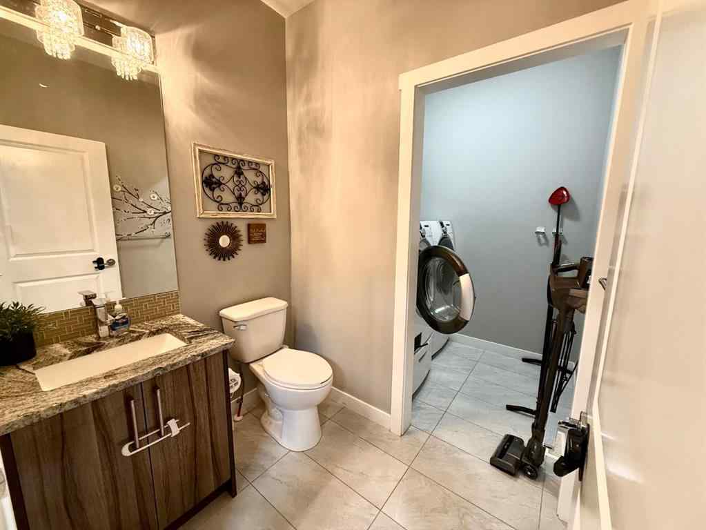 MLS® A2244117 - 864 Hampshire Crescent NE in Hampton Hills High River, Residential