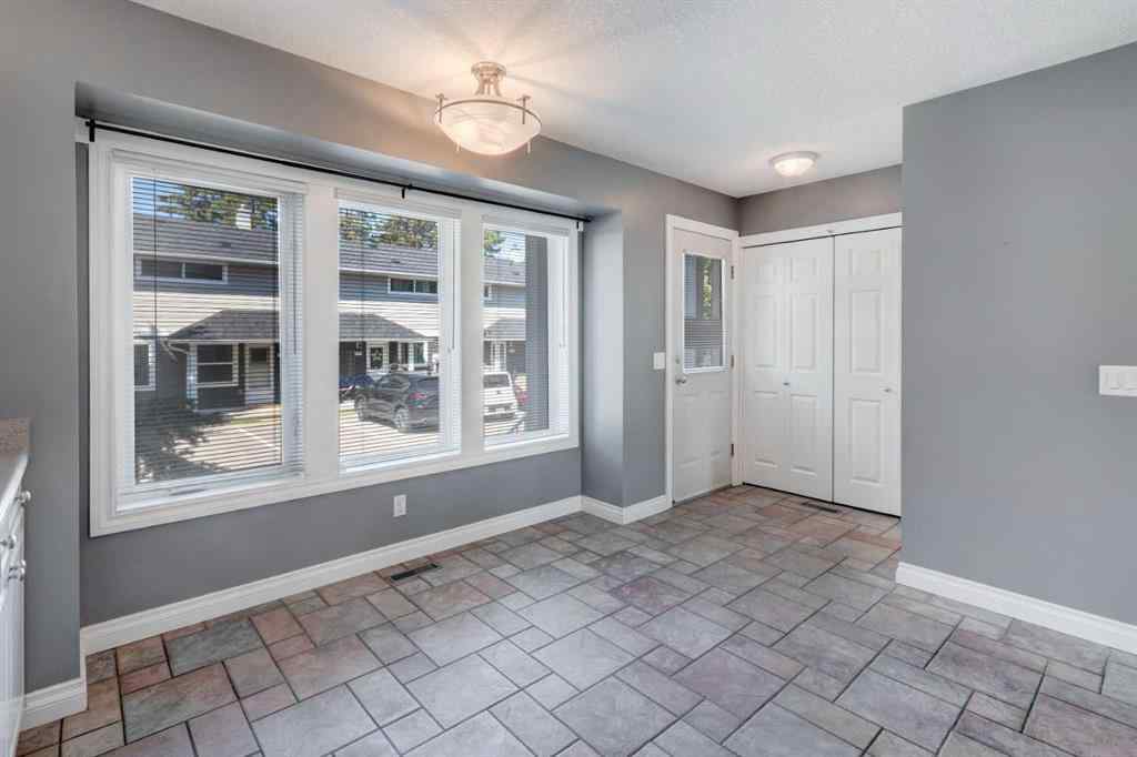 MLS® A2244118 - 378 Regal Park NE in Renfrew Calgary, Residential