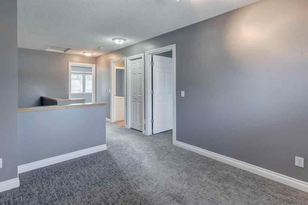 MLS® A2244118 - 378 Regal Park NE in Renfrew Calgary, Residential