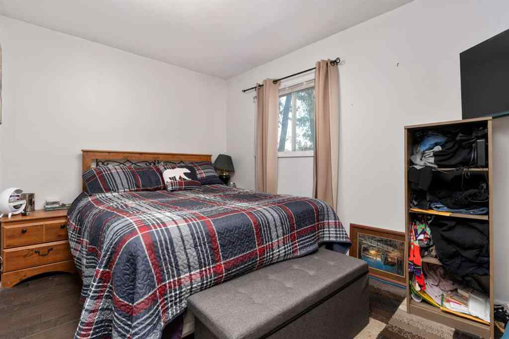 MLS® A2244119 - 5013 45 Street  in Fairview Camrose, Residential