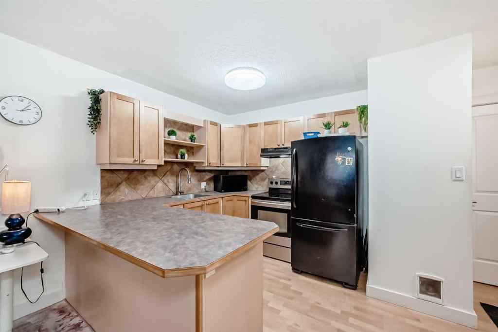 MLS® A2244134 - Unit #8 310 22 Avenue SW in Mission Calgary, Residential