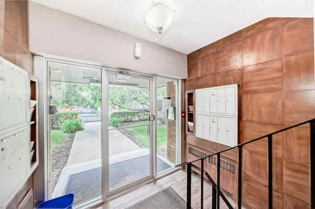 MLS® A2244134 - Unit #8 310 22 Avenue SW in Mission Calgary, Residential
