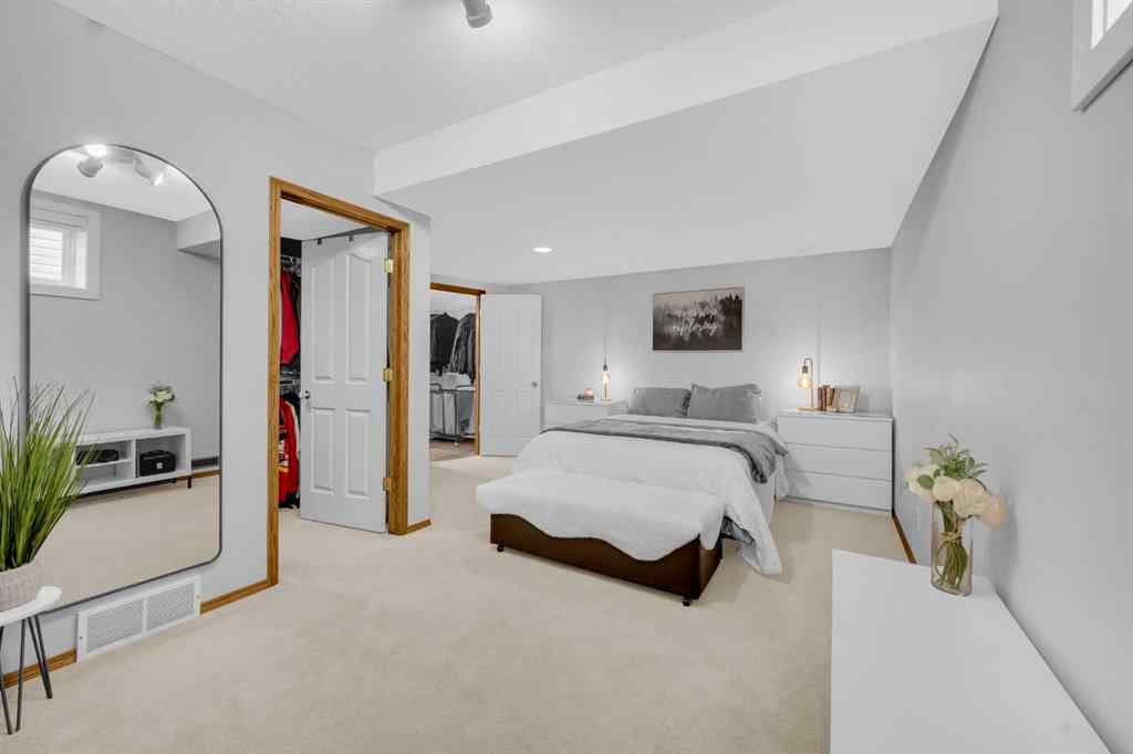 MLS® A2244140 - 180 Citadel Park NW in Citadel Calgary, Residential