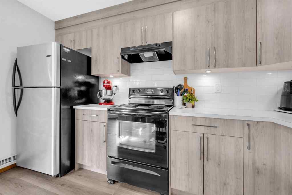 MLS® A2244140 - 180 Citadel Park NW in Citadel Calgary, Residential