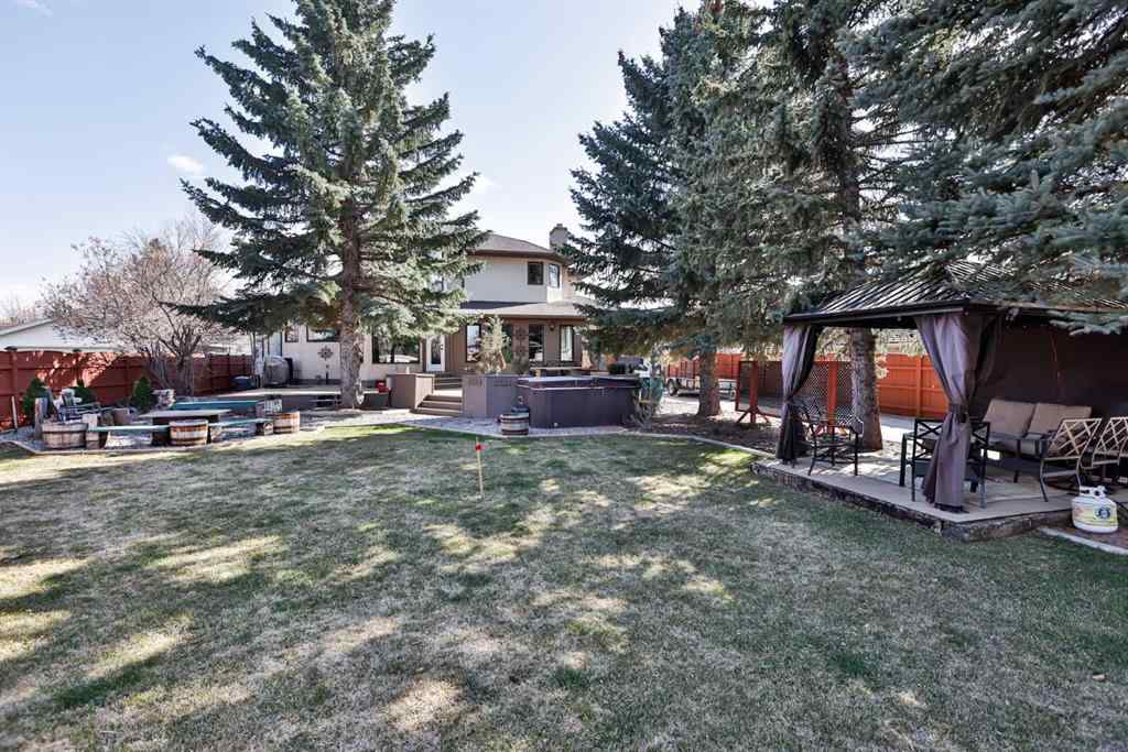 MLS® A2244147 - 2857 6 Avenue S in Glendale Lethbridge, Residential