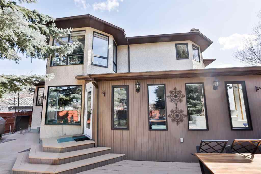 MLS® A2244147 - 2857 6 Avenue S in Glendale Lethbridge, Residential