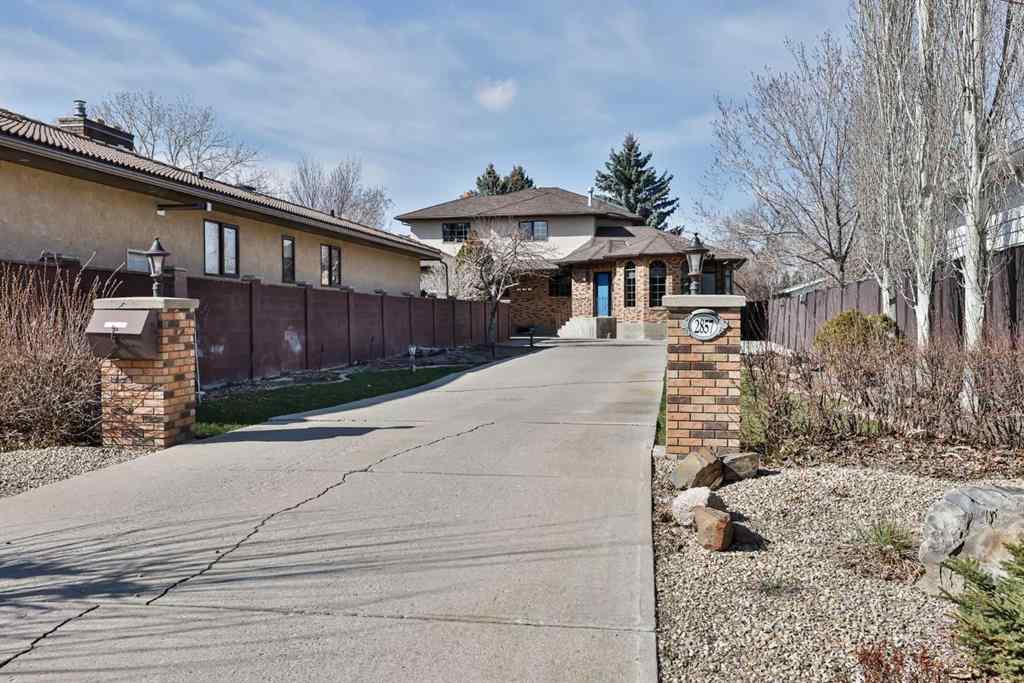 MLS® A2244147 - 2857 6 Avenue S in Glendale Lethbridge, Residential