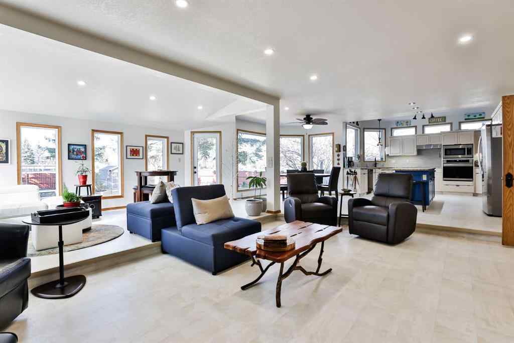 MLS® A2244147 - 2857 6 Avenue S in Glendale Lethbridge, Residential
