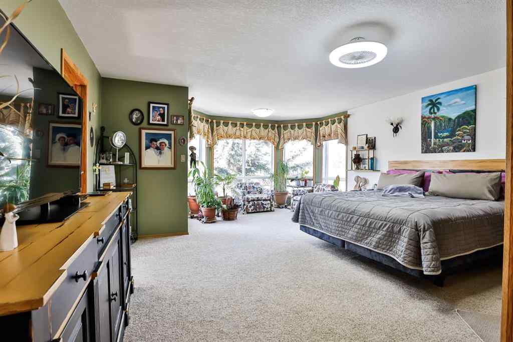 MLS® A2244147 - 2857 6 Avenue S in Glendale Lethbridge, Residential
