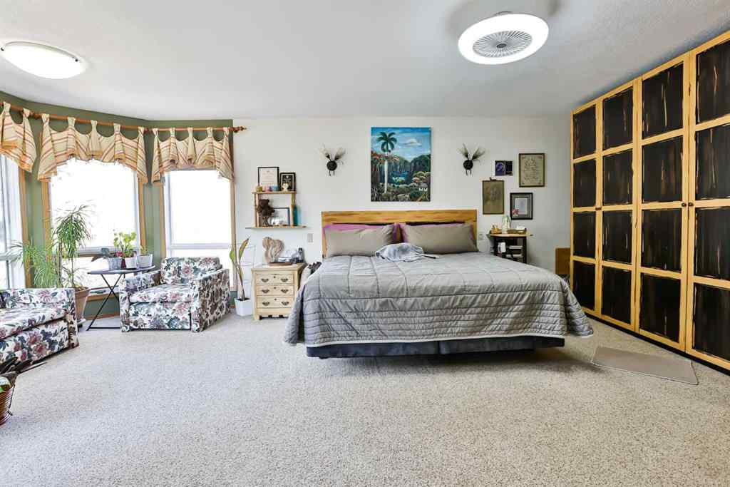 MLS® A2244147 - 2857 6 Avenue S in Glendale Lethbridge, Residential
