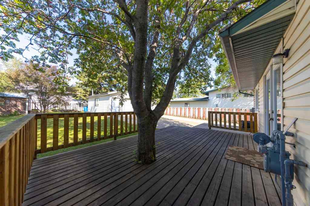 MLS® A2244151 - 5204 32 Street  in Steele Heights Lloydminster, Residential