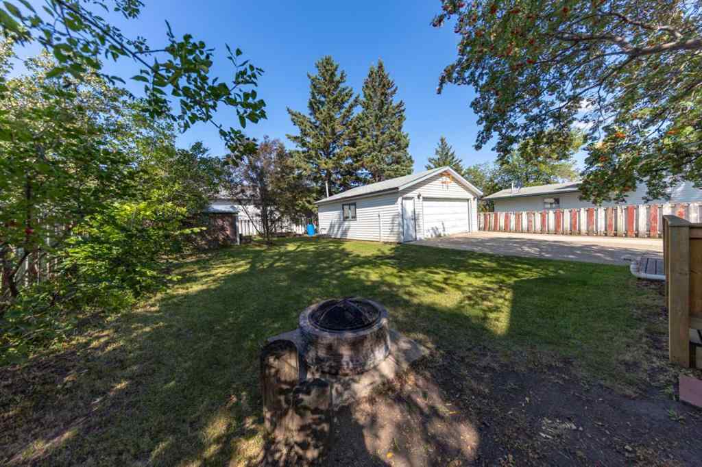MLS® A2244151 - 5204 32 Street  in Steele Heights Lloydminster, Residential