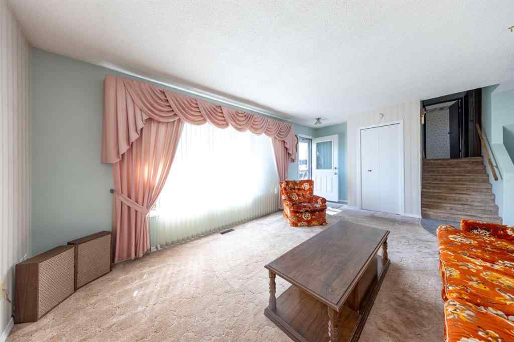 MLS® A2244151 - 5204 32 Street  in Steele Heights Lloydminster, Residential