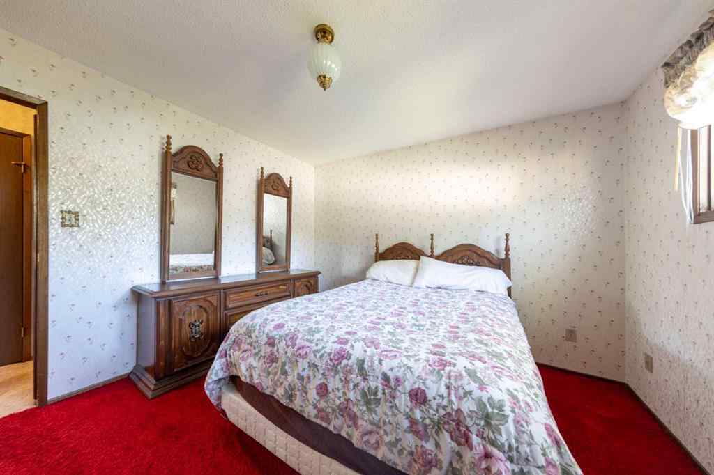 MLS® A2244151 - 5204 32 Street  in Steele Heights Lloydminster, Residential
